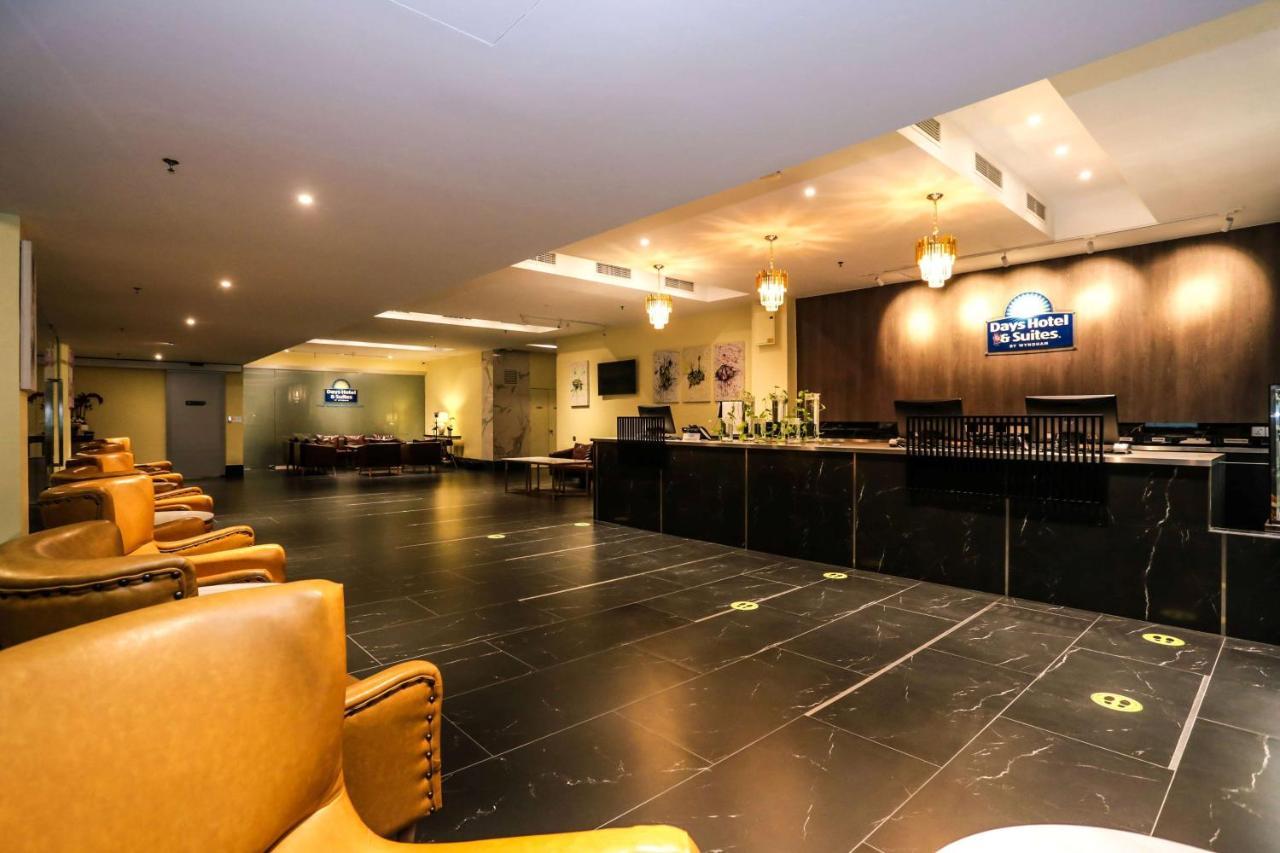 Days Hotel & Suites By Wyndham Kl - Chan Sow Lin Mrt Or Lrt Kuala Lumpur Eksteriør bilde